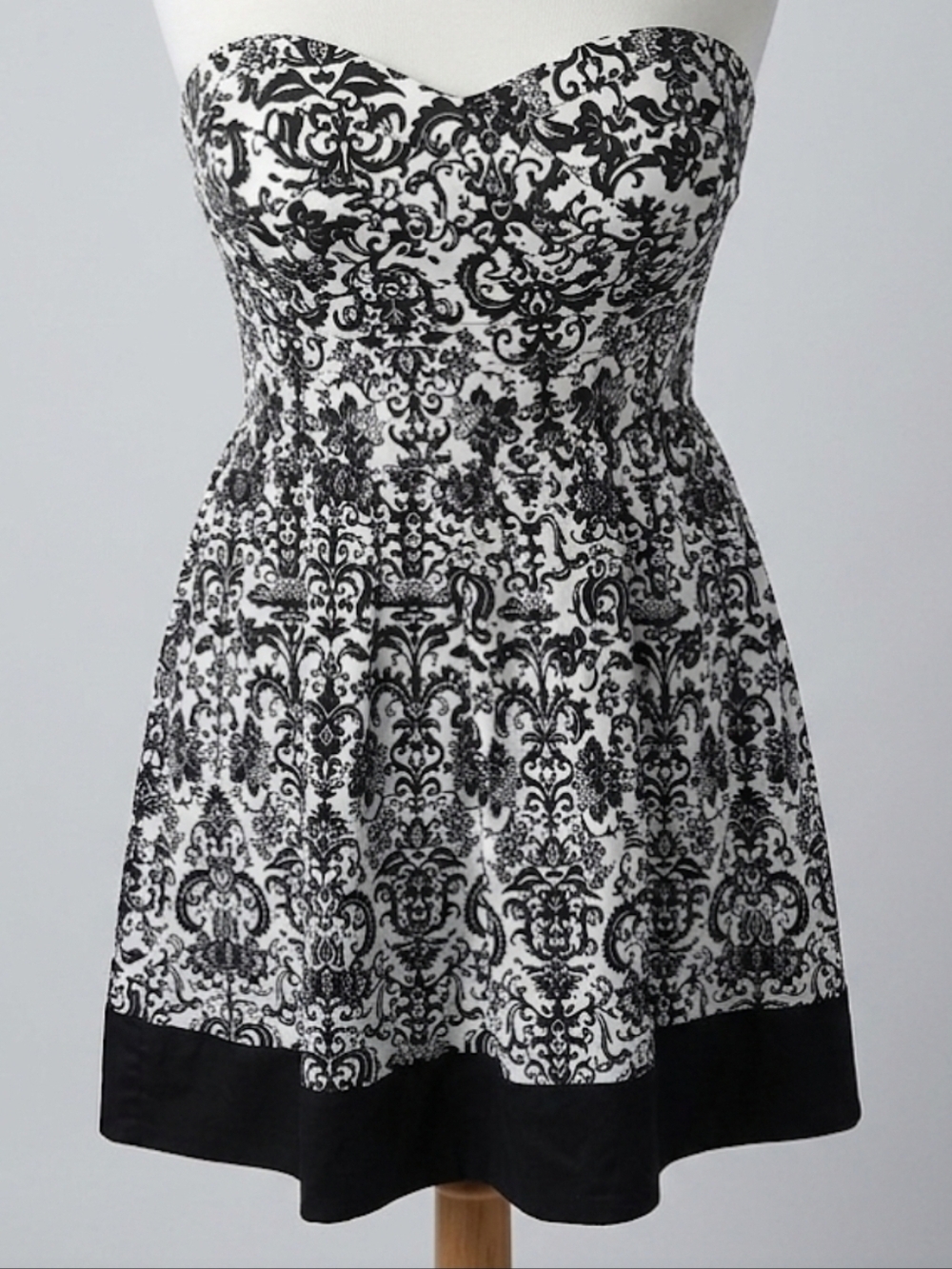 Trixxi y2k Strapless Damask Patterned Women’s Dress